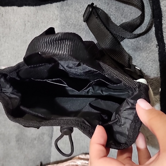 Girl's backpack Adidas and Justice bags - Picture 4 of 7